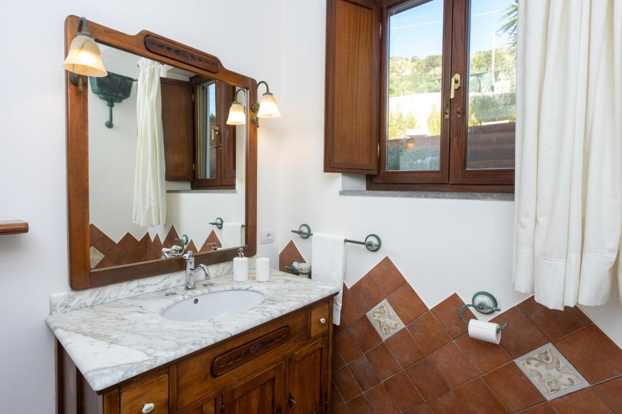 Villa Aurora Pool & Fitness Anacapri  Exterior photo